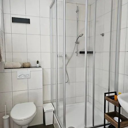 Gemuetliche Wohnung In Ruhigem Wohngebiet Aschaffenburg Exterior foto